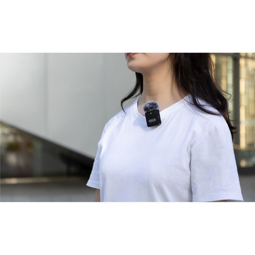 Saramonic Blink 100 B4 Ultra-Portable Clip-On Wireless Mic Sys (Lightning) - Picture 7 of 15