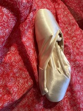 Grishko Pointe Shoes Ulanova 1