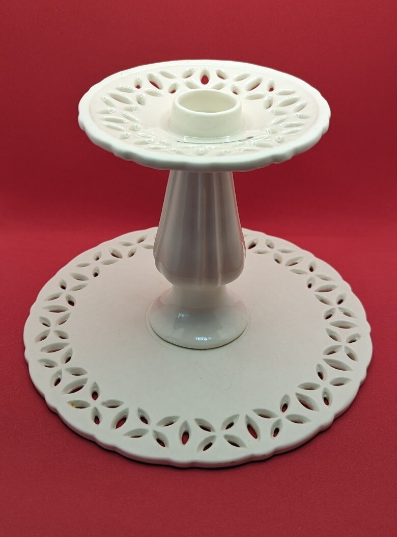 I. Godinger & Co. Porcelain Pedestal Three Wick Holder/Taper Candle