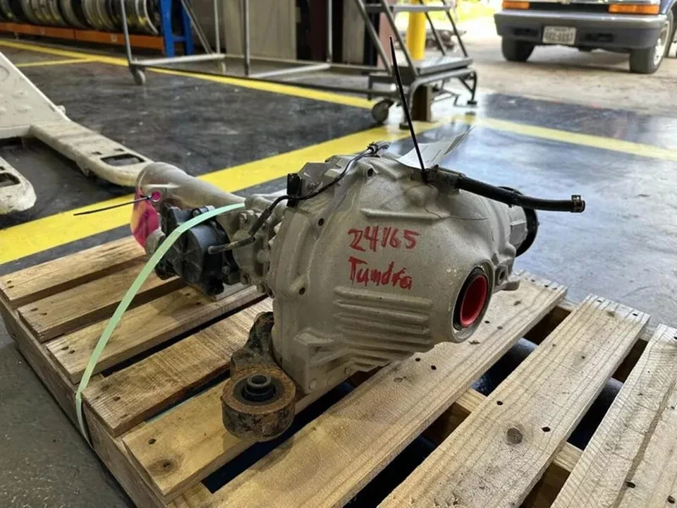 2007-2021 Toyota Tundra 5.7L Front Axle Differential Carrier 4.30 Ratio - Image 4 of 4