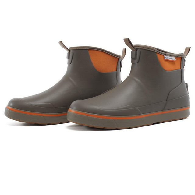 insulated deck boots