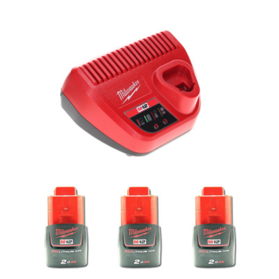 Milwaukee Akku Starter Set 12 V mit 3x Akku 2,0 Ah + M12 C12C Ladegerät