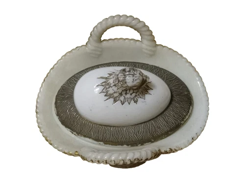 VINTAGE   Painted MILK GLASS HANDLED BASKET with Chicken       Westmorland?