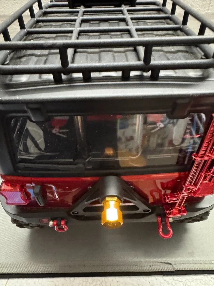 Amewi AMXRock Crosstrail 4WD 1:10 Crawler ARTR rot-metallic Offroad Fahrzeug - Bild 4 von 4