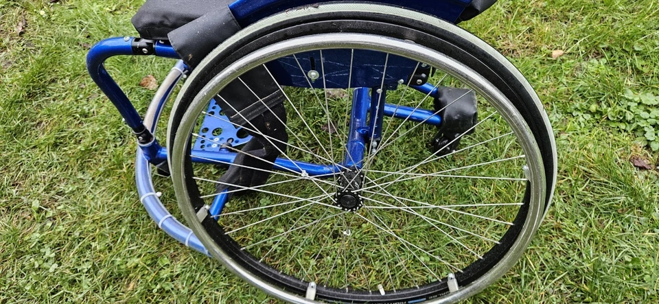 Ottobock Otto Bock Invader Pointer Rollstuhl - NEUPREIS ÜBER 5000 € - Bild 4 von 4