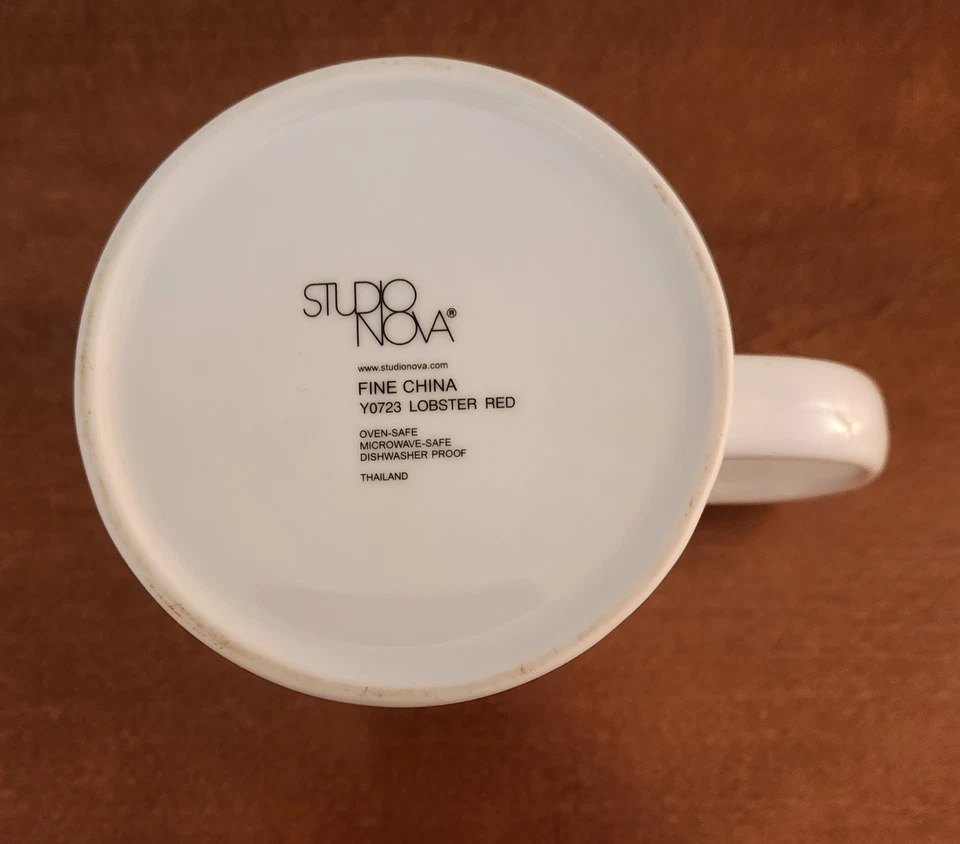 Set of 2 Studio Nova Porcelain Pitchers White w/Lobster Red Y0723 Blue Y0724  - Image 4 of 4