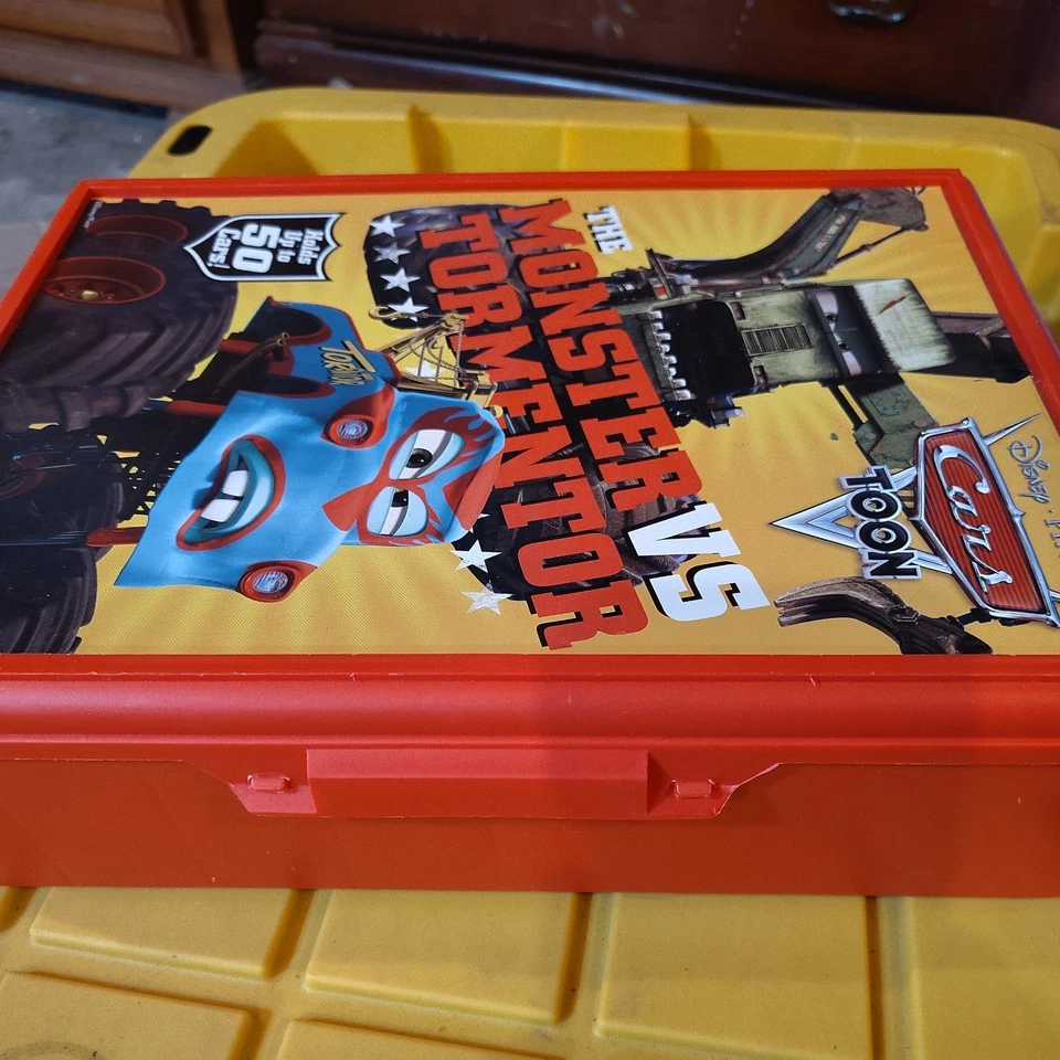 Чехол для переноски автомобиля Pixar Cars Movie 50 Monster Vs Tormentor 37 разных цветов автомобили - Изображение 2 из 4