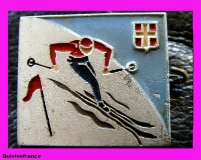 Pin's émaillé Savoie – SK1940 – Insigne Sport Ski – Occasion