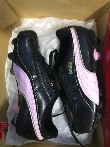 NEU Puma Esito XL R HG JR Mädchen Fußballschuhe Farbe schwarz pink gold Größe 11 neu im Karton