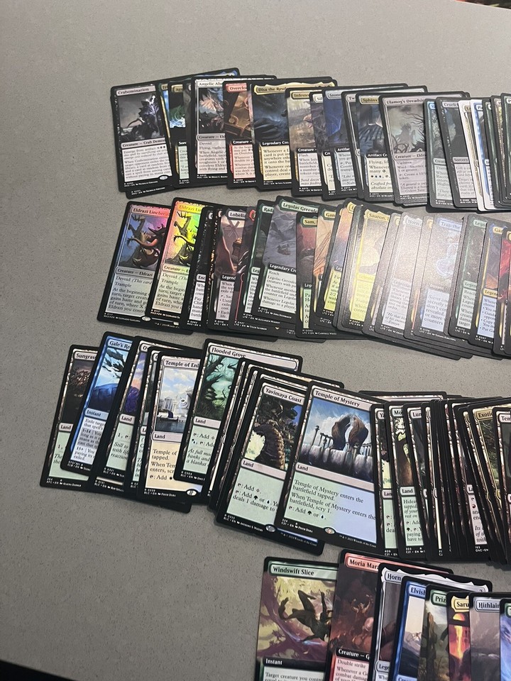 20lbs Magic The Gathering Lot 400+ R/M, Foils,Alt Art. Staples. No B