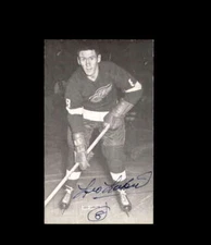 Leo Labine Signed JD McCarthy Vintage Postcard 1950`s 60`s Detroit Red Wings Aut