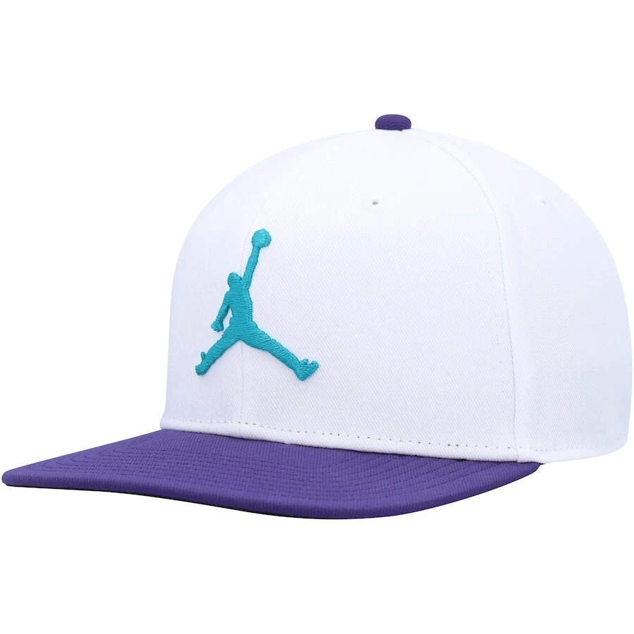 Jordan Pro Jumpman Snapback Hat. Nike IN