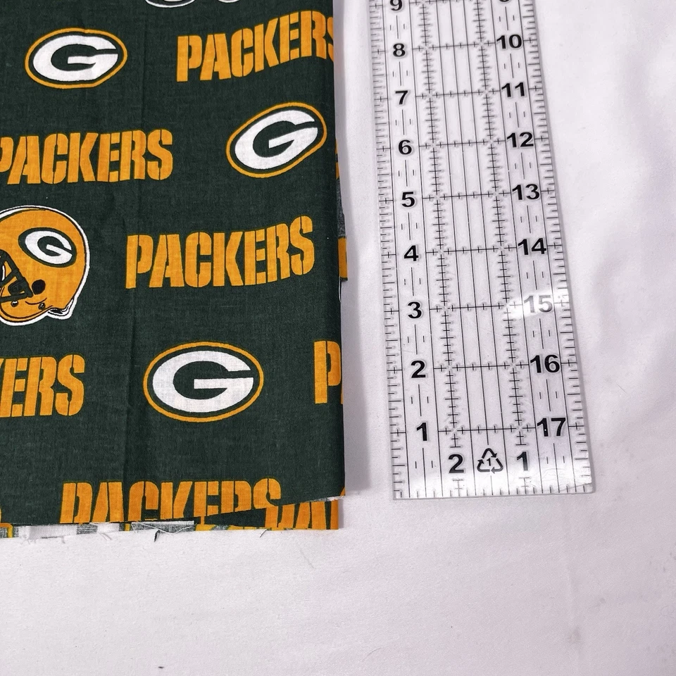 Green Bay Packers NFL. Licensed Fabric 48" Wide x 18" L Quilt Cotton - Image 2 of 4