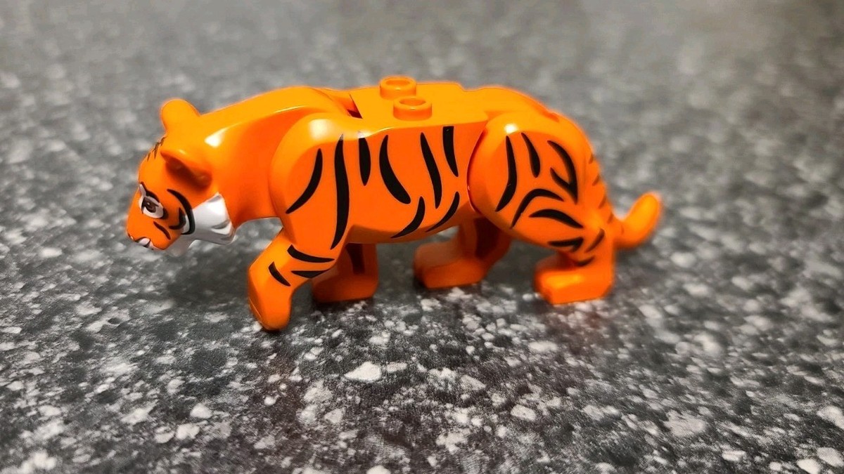 LEGO City - Reddish Orange Tiger Minifigure from Set 60426 - NEW