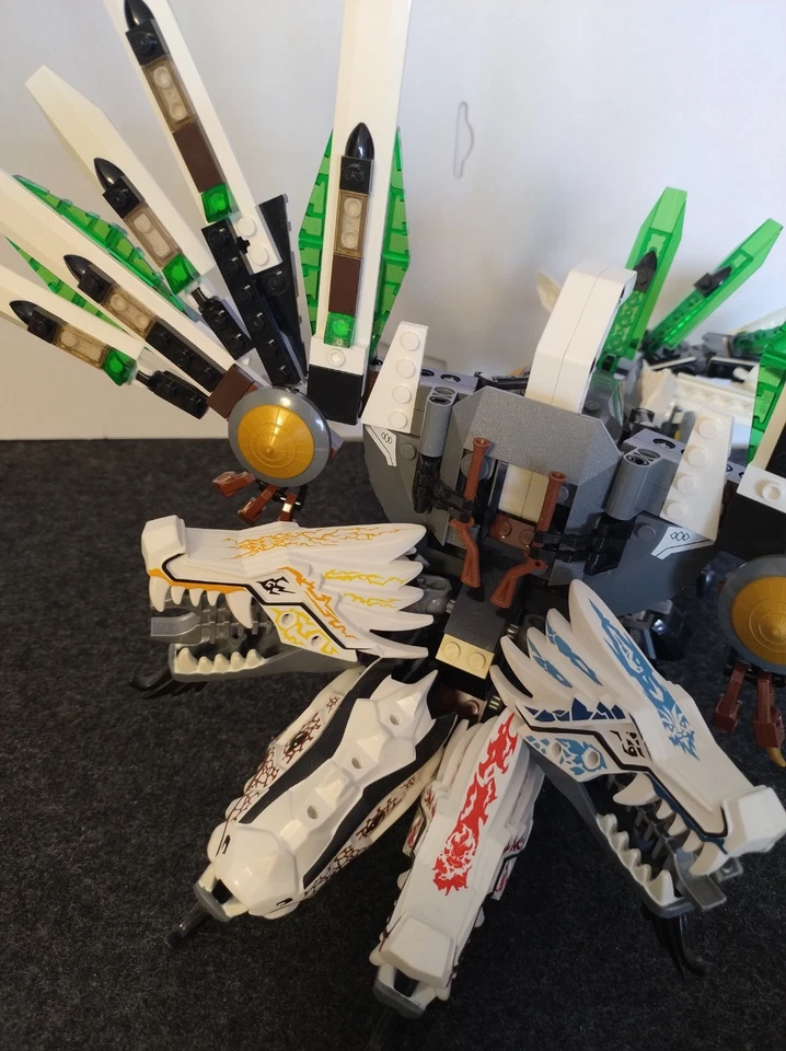 LEGO 9450 Ninjago Rückkehr des 4-köpfigen Drachen NUR Drache - Bild 1 von 4