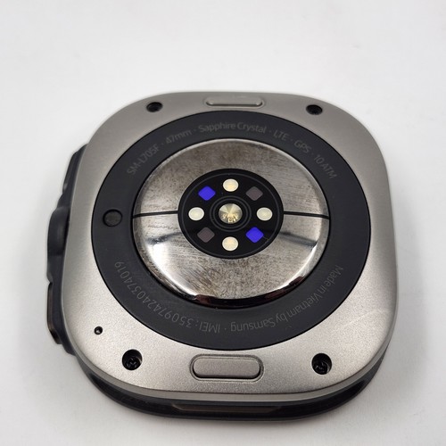 Samsung Galaxy Watch Ultra SM-L705F Smartwatch 47mm Titanium Silver - Photo 2 sur 5