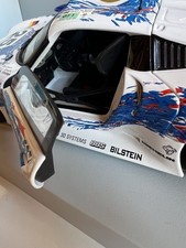 UT Models 1/18 Porsche 911 GT1 Racing Collection Mobil 1 Le Mans Diecast Model