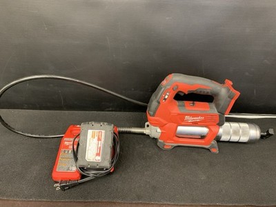 Milwaukee 2646-20 Grease Gun With 5.0 APH Battery And Charger