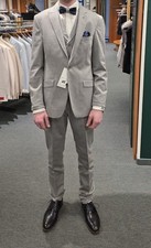 Herren Anzug 3 Teiler Hose Jacke und Weste Hochzeit grau mit Fliege und Tuch 