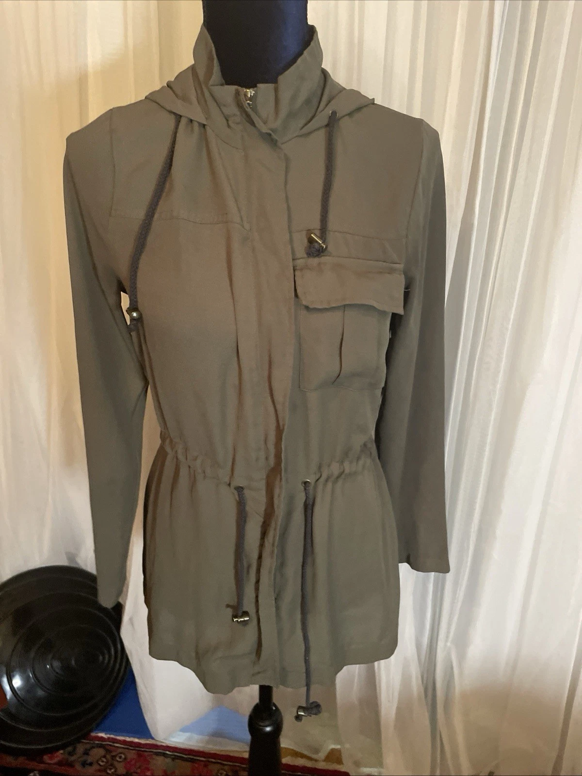 Charming Charlie Green Full Zip Hoodie Jacket Size Small Boho Polyester Crepe