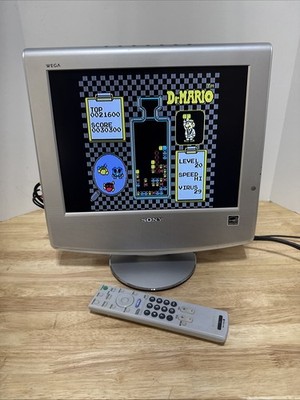 Sony WEGA KLV-S15G10 15  LCD EDTV 480i Retro Gaming TV Tested w/ Remote