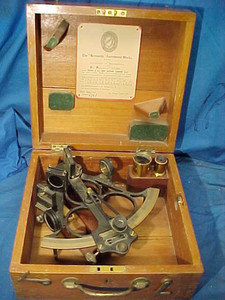 1943 WWI1 HEZZANITH British NAVY MARINE SEXTANT by HEATH + Co CLEAN Orig CASE
