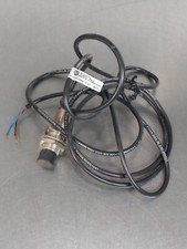 Allen-Bradley 872C-D8NP18-E2/C Proximity Sensor 10-30VDC                Loc5E5/5