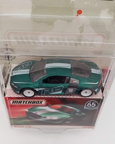 Matchbox Globe Travelers Audi R8    -Bended Card - Picture 3 of 8