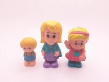 Fisher Price Little People Big Helpers House Family Figures Mom Girl Boy