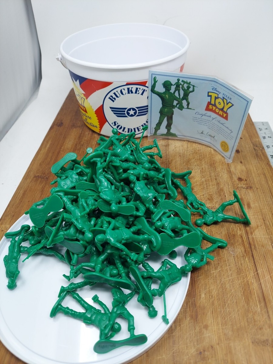 Disney Pixar Toy Story Collection - Bucket O Soldiers - 66