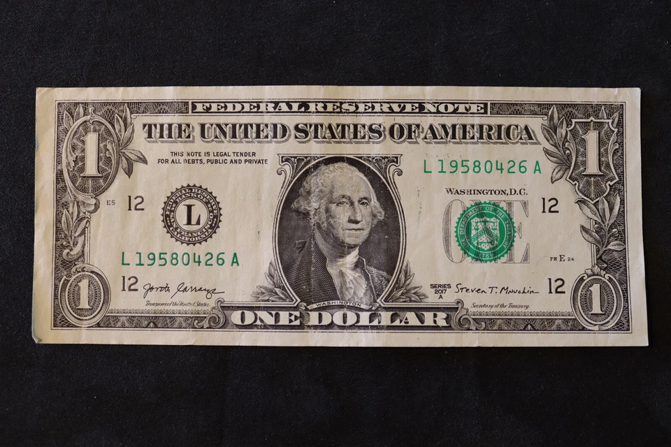[APRIL 26, 1958]  $1 ONE DOLLAR   BIRTHDAY/ANNIVERSARY NOTE.  SN # L 19580426 A - Image 2 of 3