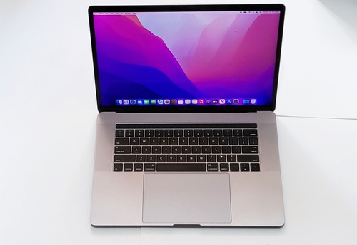 Apple Macbook Pro 15.4'' Retina Core i7 (2.8GHz) 16GB 250GB (A1707)*PLEASE READ*