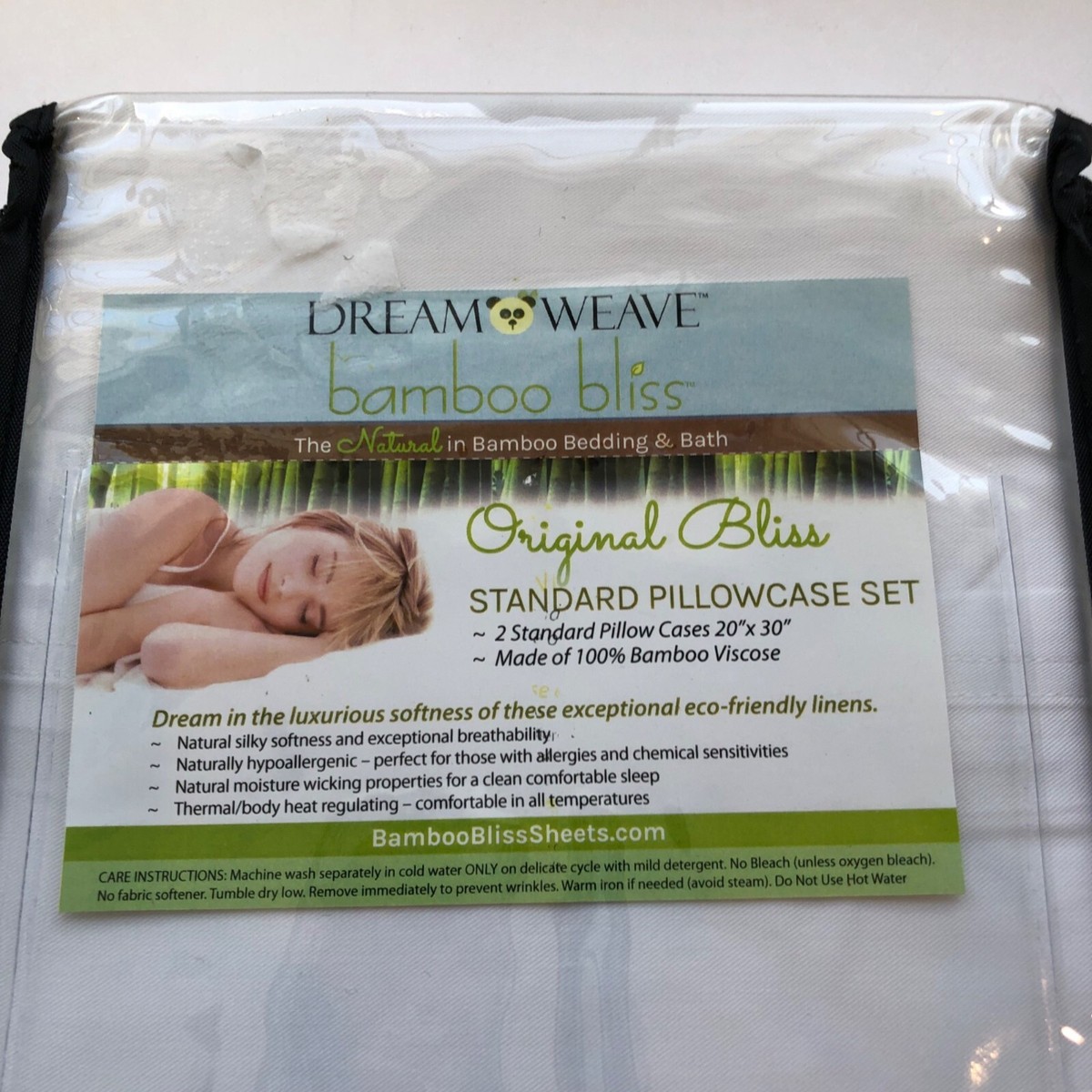 NWT Bamboo Bliss Pair Pillowcase Set White Standard Dream Weave