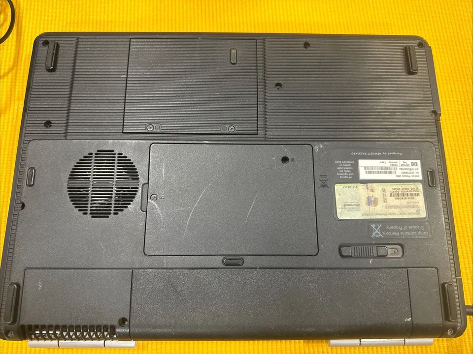 Compaq Presario C500 Intel 1,73 GHz 1 GB RAM 40 GB HDD Foto 4 de 4