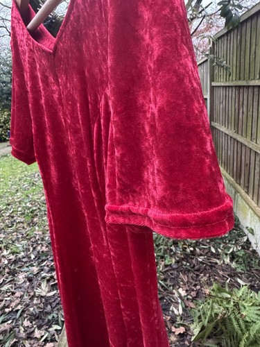 DAY MEETS NIGHT UK 18 EU 44 Midi Dress Red Stretch Crushed Velvet Short Sleeves - Picture 4 of 13