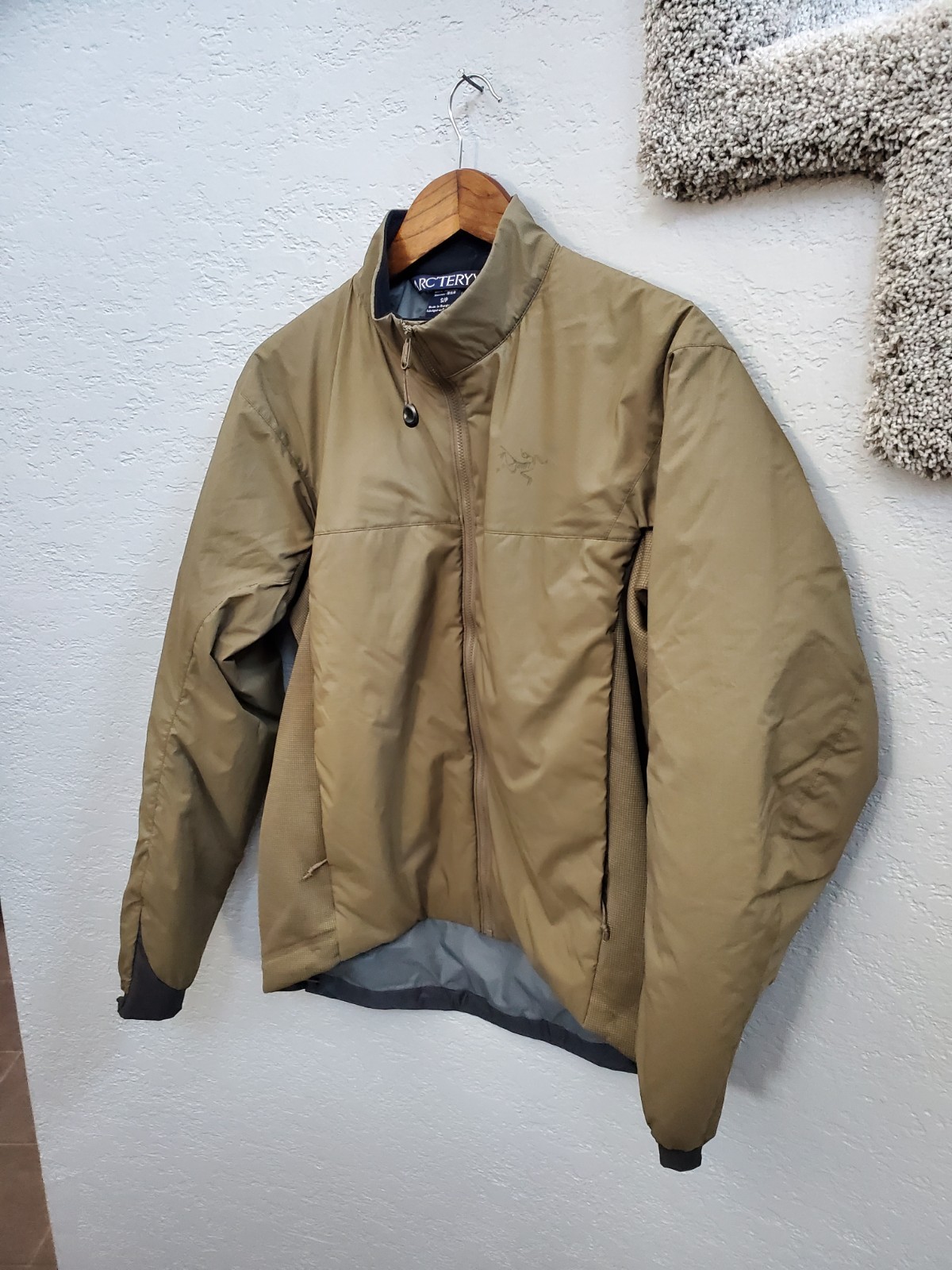 Men's Arc’teryx LEAF Atom LT Jacket Crocodile - S