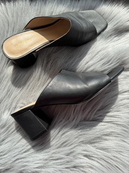Women & Other Stories Mules Black Leather 38