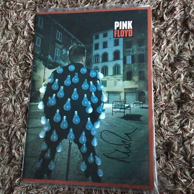 PINK FLOYD CONCERT PROGRAM A MOMENTARY LAPSE OF REASON 1989 SignedBy Nick Mason 
