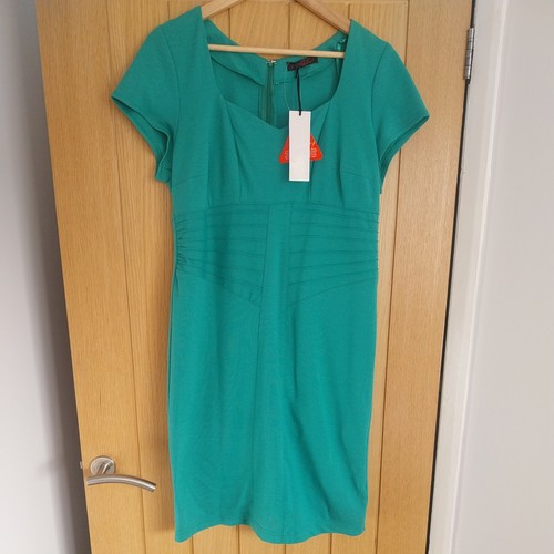 So Fabulous Wonder Fit Dress Size 16 bnwt