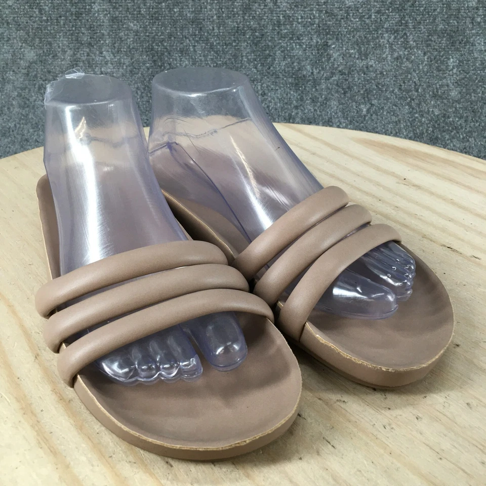Old Navy Sandals Womens 8 Flip Flop Slides Beige Faux Leather Slip On Open Toe - Image 3 of 4