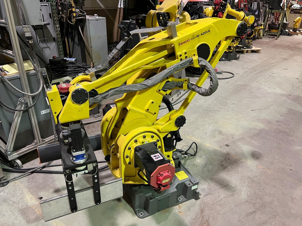 FANUC M-420iA ROBOT WITH R30iA CONTROLLER, TESTED AND CLEANED, E27844