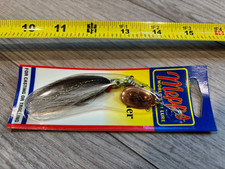 Mepps Aglia Streamer Spinner 1/6 oz Size 2 Co...