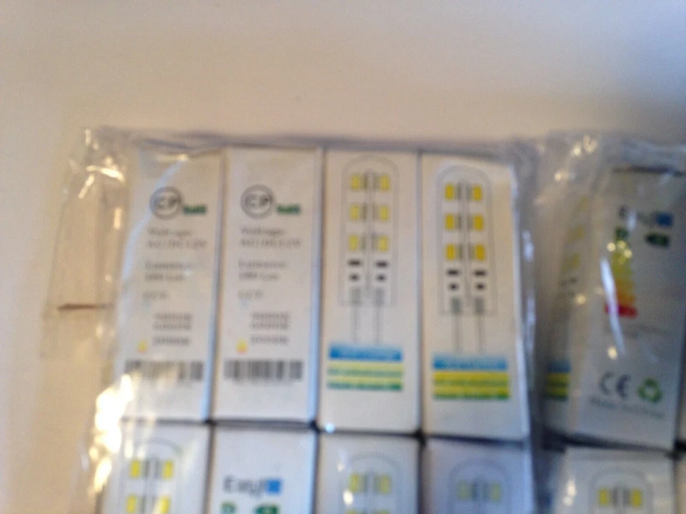 16 Pack 12V LED-G4 bulbs NEW - Image 3 of 4