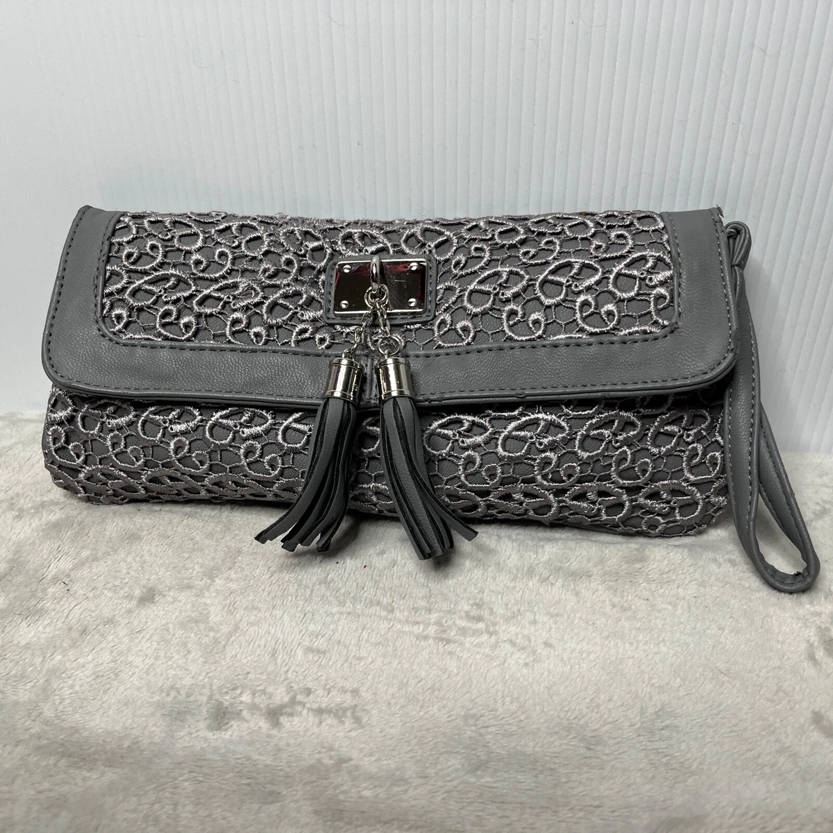 Grey bag hotsell clutch
