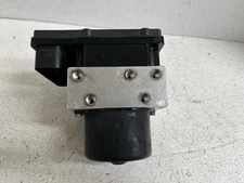 2006 Nissan Frontier 2.5 2X4  ABS Anti Lock Brakes Pump Brake Module 47660 EA000