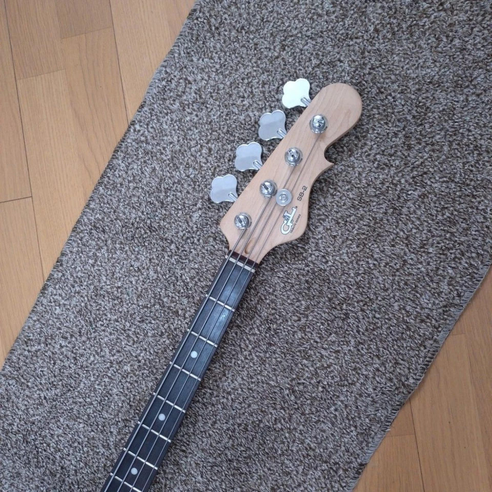 G&L tribute SB-2 Precision Bass PJ Bass - Image 3 of 4