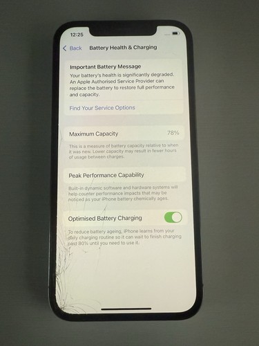 Apple iPhone 12 Pro - 256GB - Graphite - Rear Camera Fault + Glass Cracked - Afbeelding 14 van 15