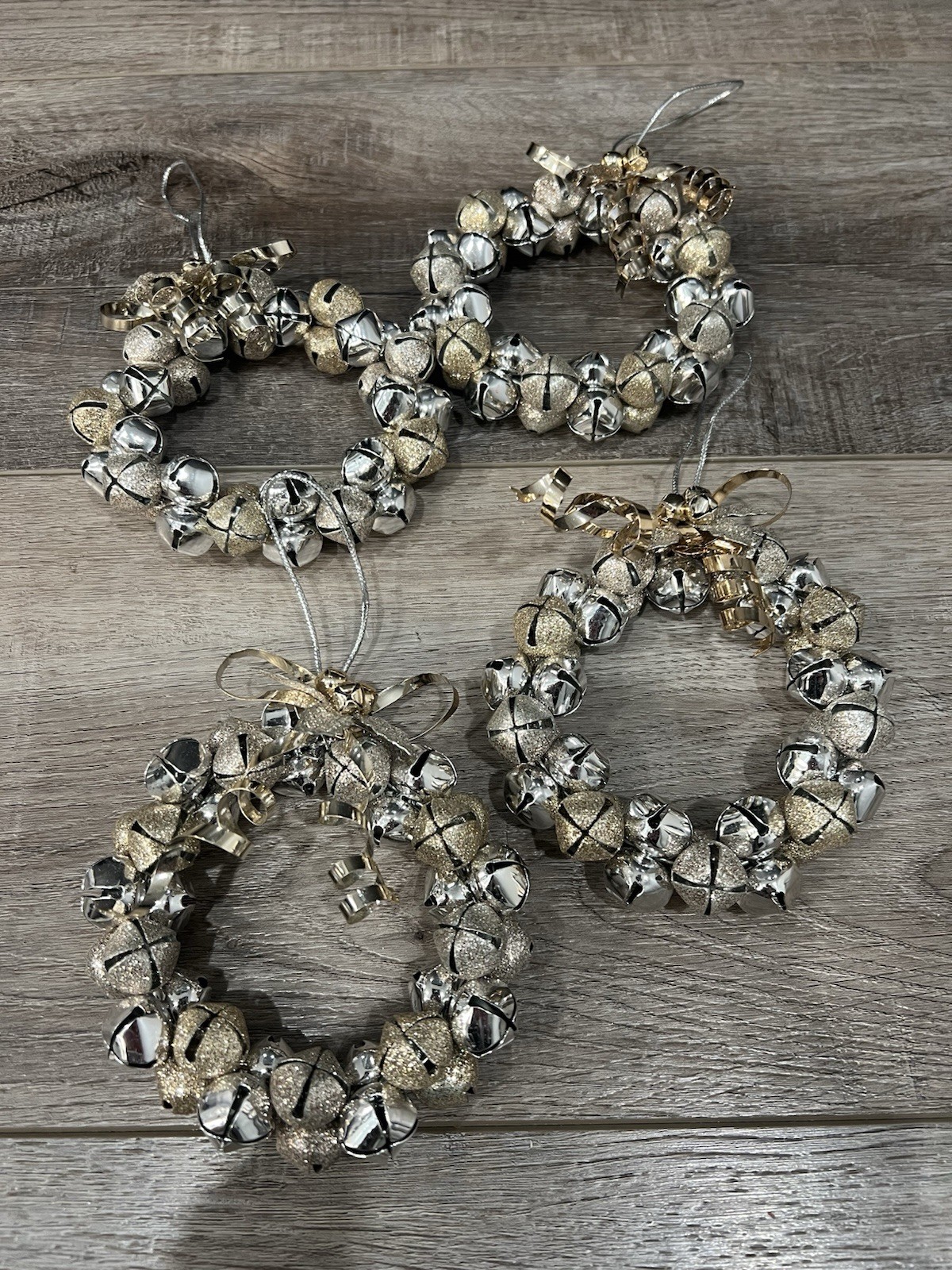 Pier 1 Imports Bell Wreath Christmas Ornament Set Of 4 NWOT