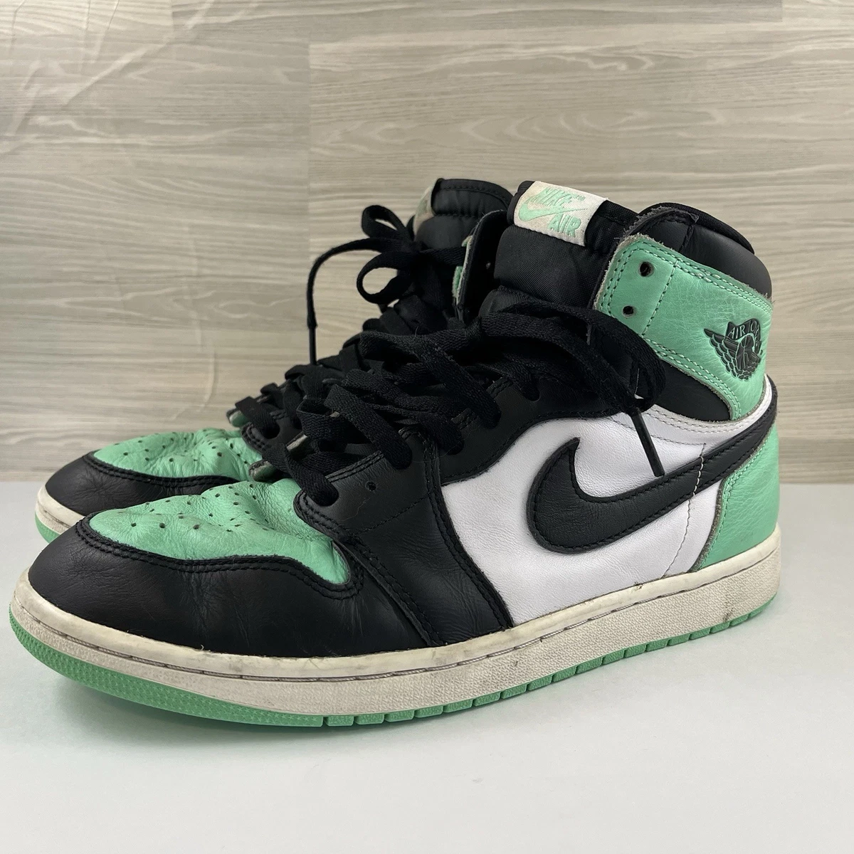 Preços baixos em Jordan 1 Retro OG High Green Glow | eBay