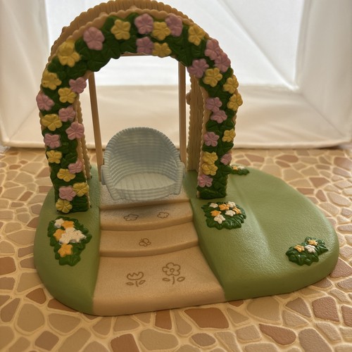 Sylvanian Families Primrose Park Swing Set floral swing garden